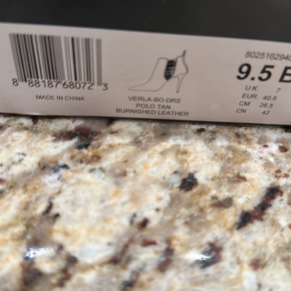 Cognac leather booties New size 9 1/2 - Picture 9 of 9